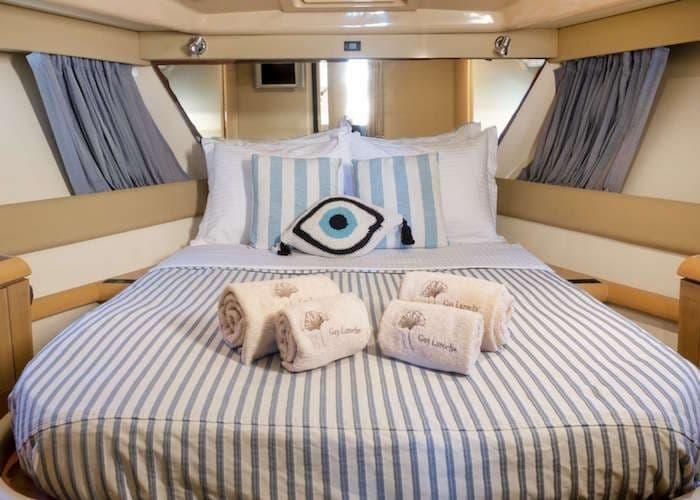 Mykonos yacht accommodation, Double Cabin Cyclades yachty