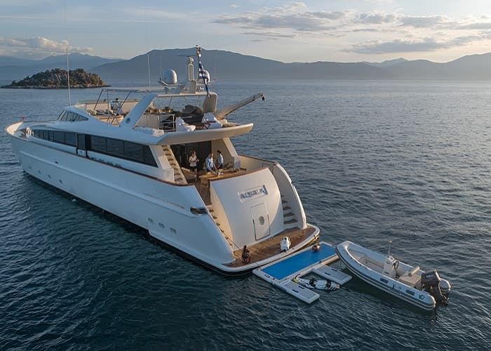 yacht rental athens