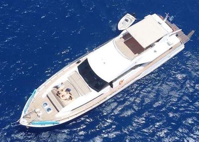 Day cruise Mykonos, yacht rental Mykonos, Cyclades yachtiong